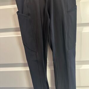 Lululemon Athletica Black Leggings for Versatile Comfort